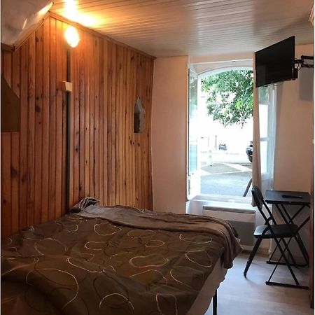 Studio Hypercentre A 2 Pas De La Gare Appt N°1 أجان المظهر الخارجي الصورة